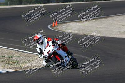 media/Sep-20-2025-TrackDaz (Sat) [[27f0cde673]]/A Group/10am (Turn 3)/